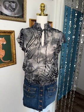 Vintage Y2K Women’s Black & Gray Printed Tie-Neck Blouse